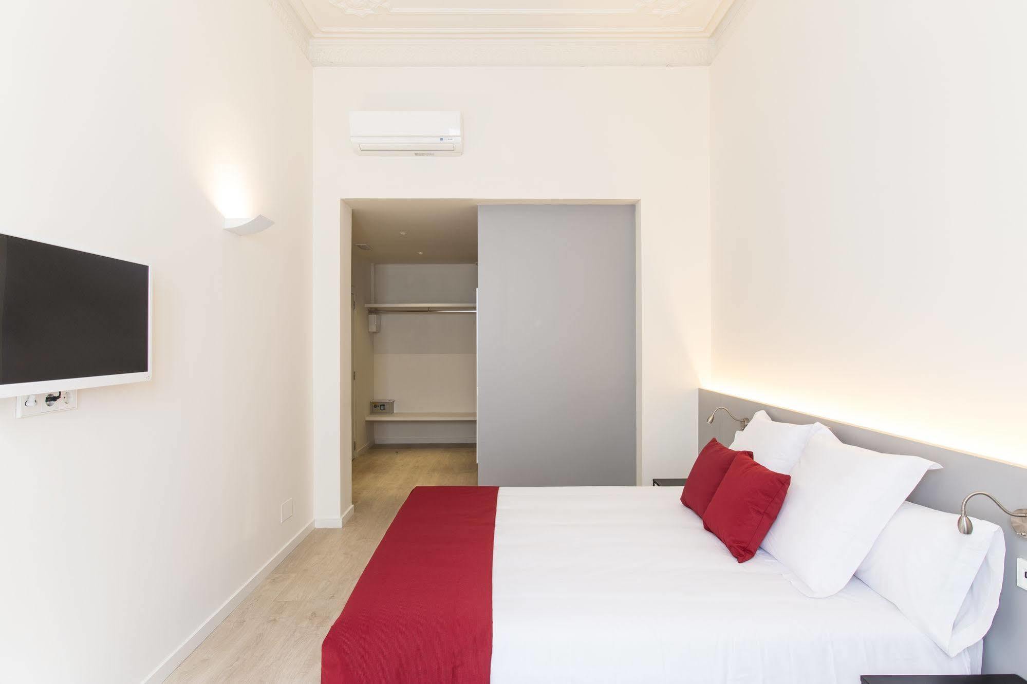 Izaila Plaza Catalunya Hotel Barcelona Eksteriør billede